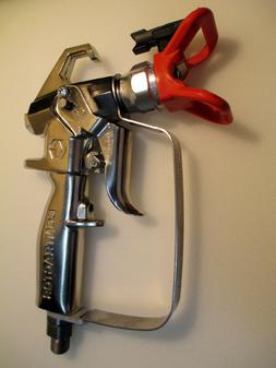 Graco Contractor spray gun with 517 tip New